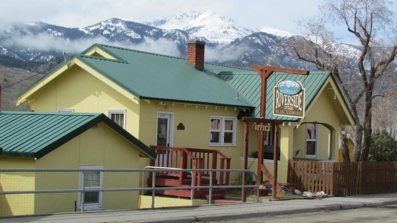 Yellowstone Riverside Cottages Gardiner Exteriör bild